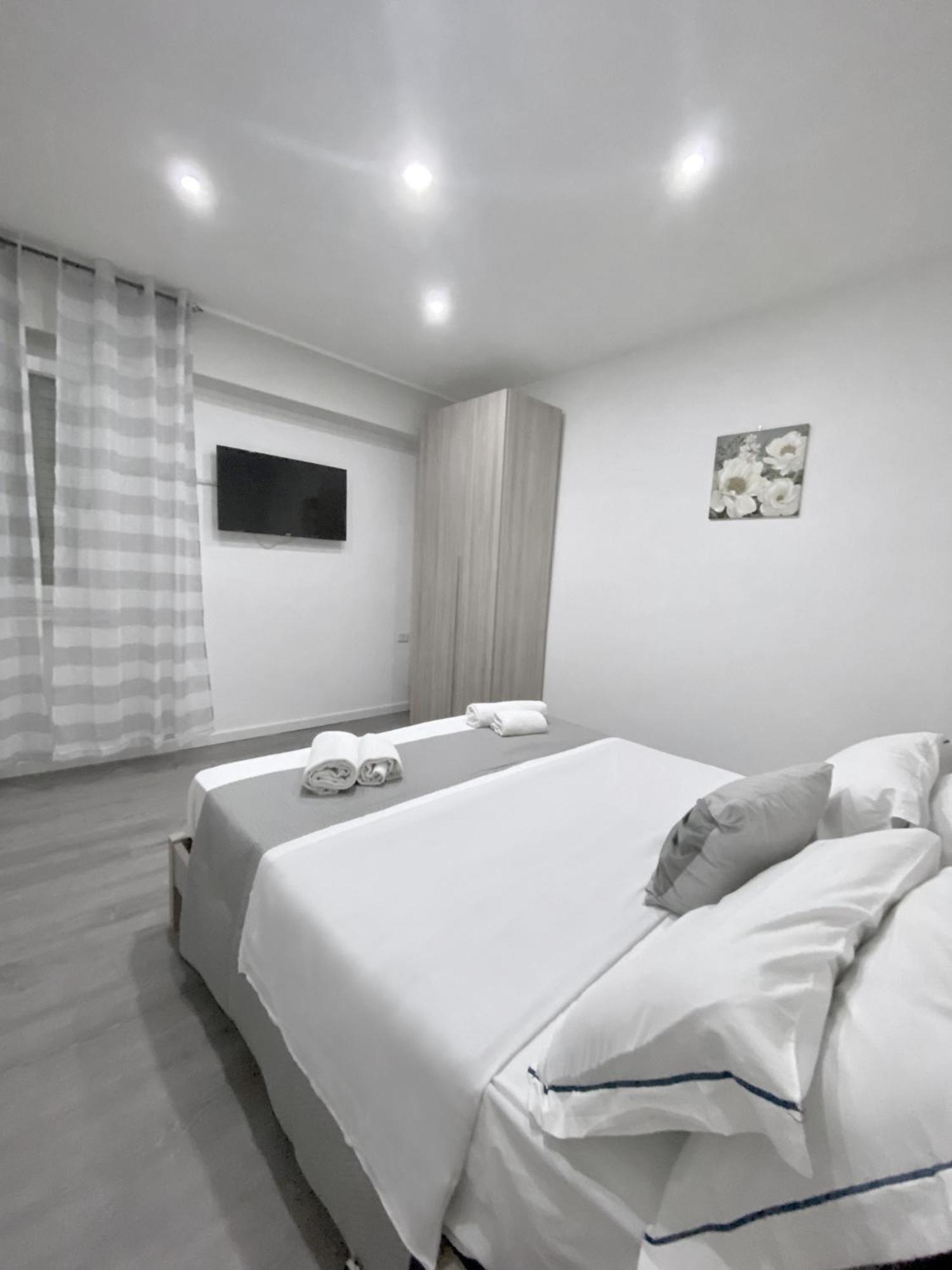 Capodichino Apartment 127 - 20 Neapel Exterior foto